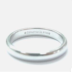 Tiffany & Co Lucida 1999 Platinum
Wedding Band